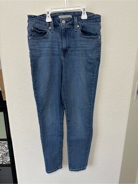 Levi’s skinny jeans!